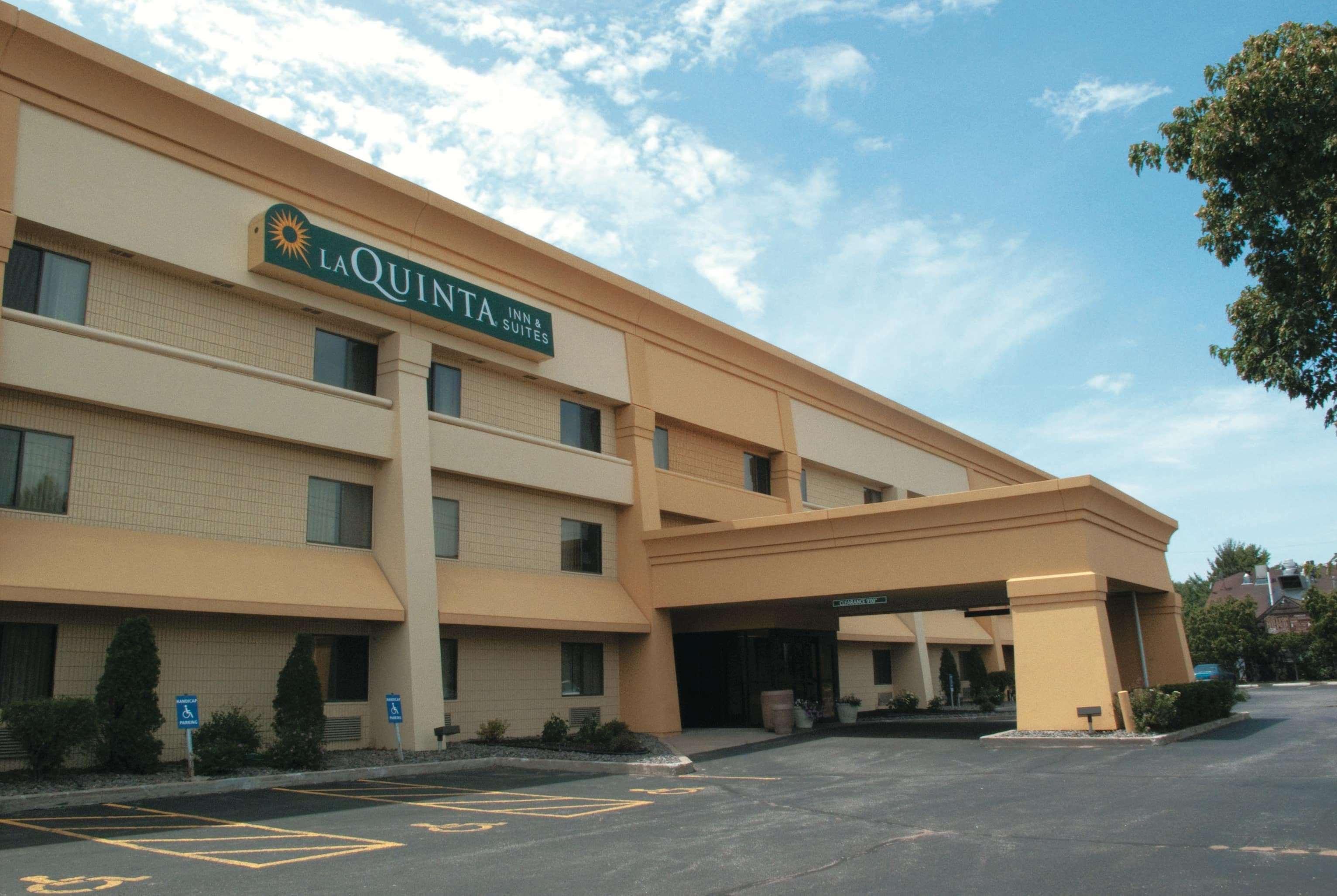 La Quinta By Wyndham Stevens Point Hotel Екстериор снимка
